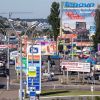 В Киеве запретили размещать рекламу на элементах благоустройства
